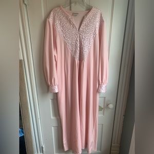 Vintage Delicates Pink Nightgown-Large - Satiny Velour Soft - Zipper - Like New